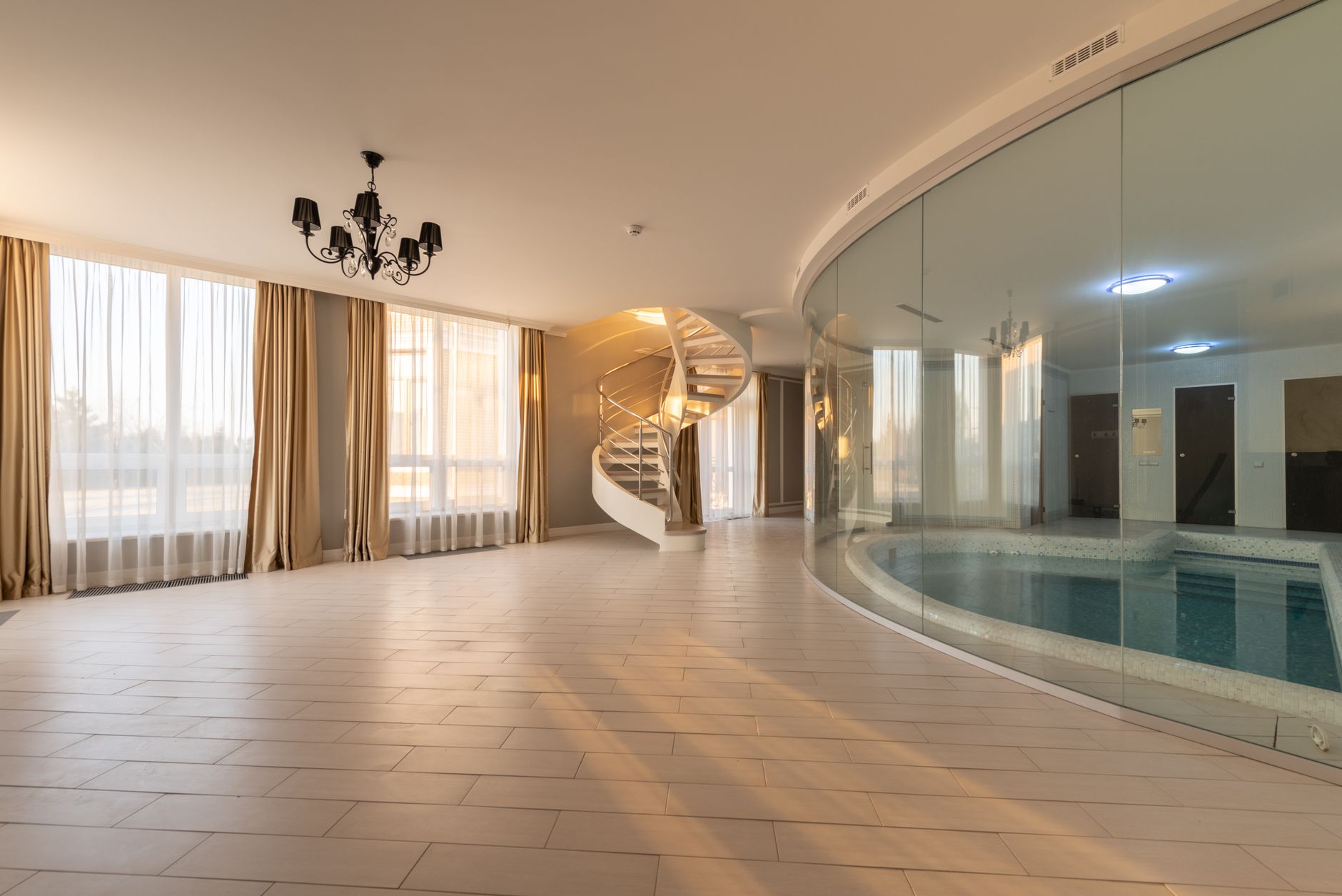 Constructeur de Piscine de Luxe à Caen